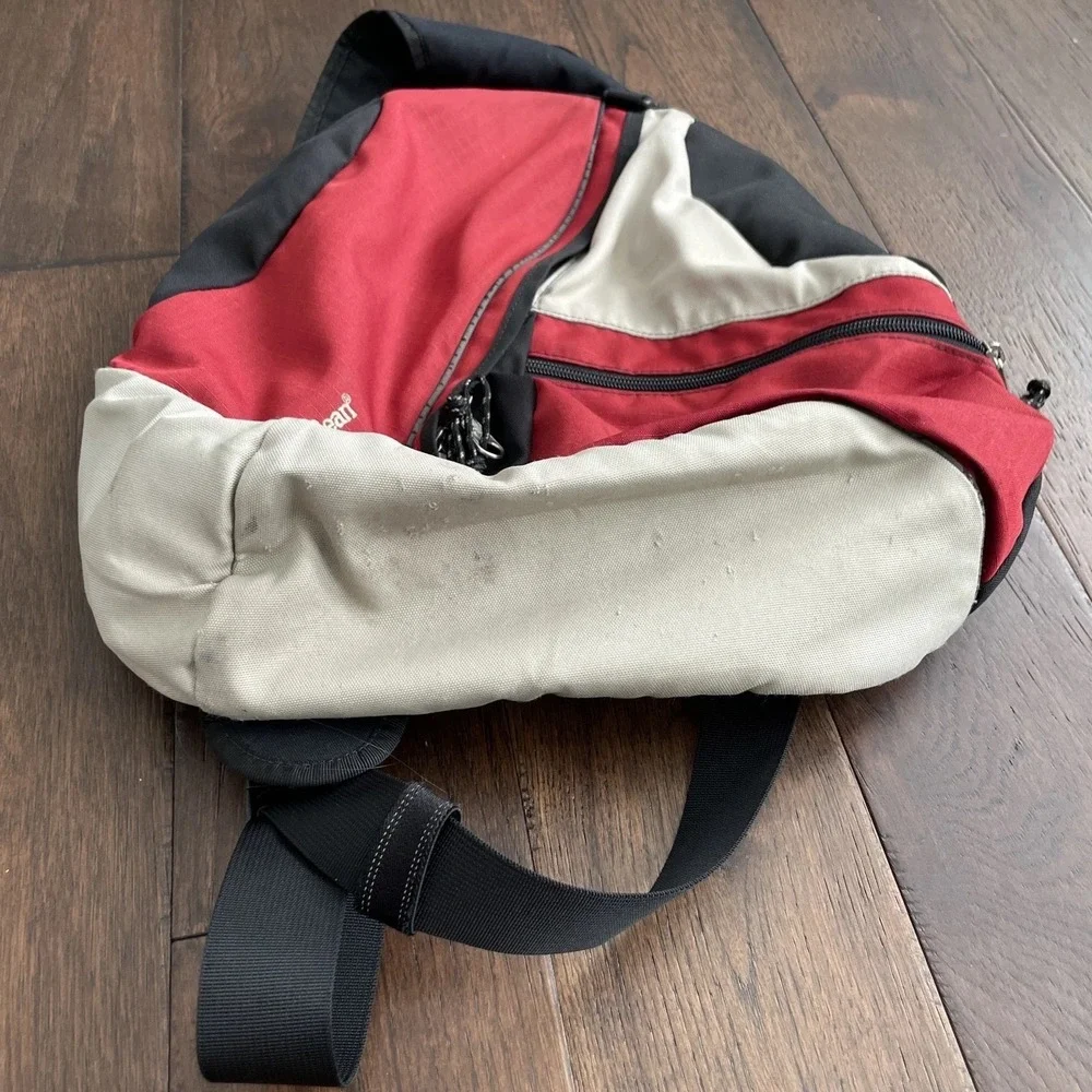 L.L. Bean Stowaway Sling Crossbody‎ Bag Gray/Red/Black Hiking Outdoor